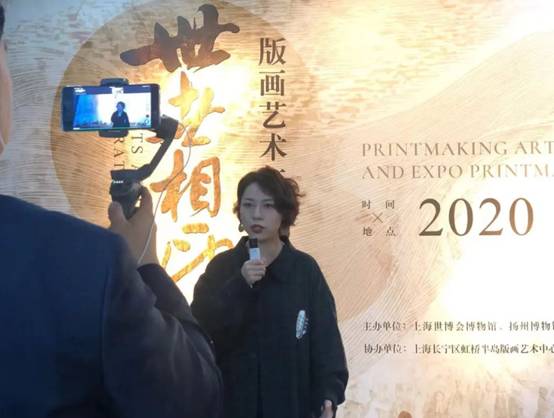 ͼƬ���� �ı� �������Զ�����